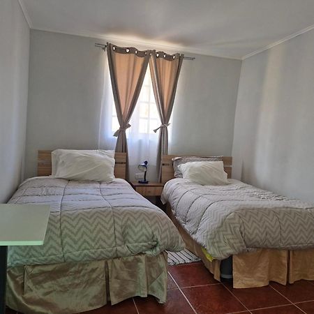 Hostal Los Almendros Canela Baja المظهر الخارجي الصورة